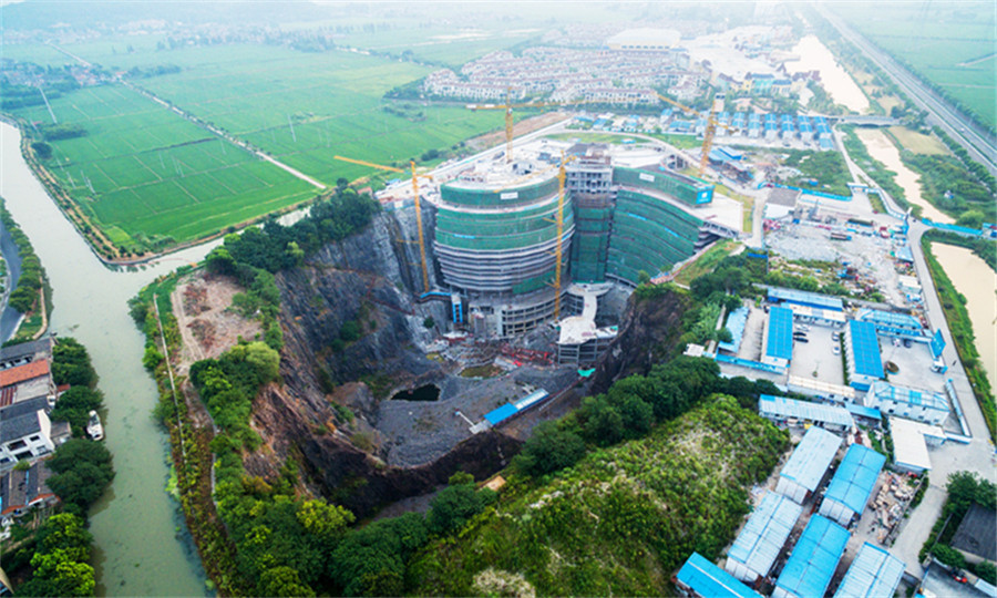 1524821586232558.jpeg 上海世贸坑.jpeg